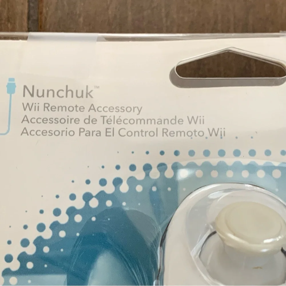 Genuine Official Nintendo Wii White Nunchuk Accessory 2007